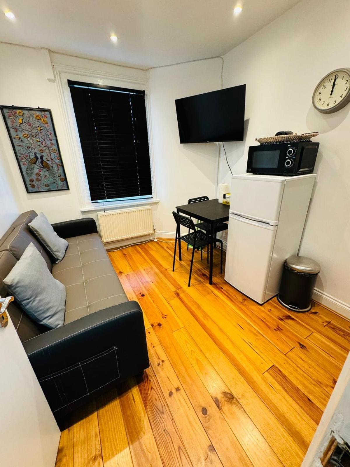 Notting Hill Guest Flat Apartment อีลลิง ห้อง รูปภาพ